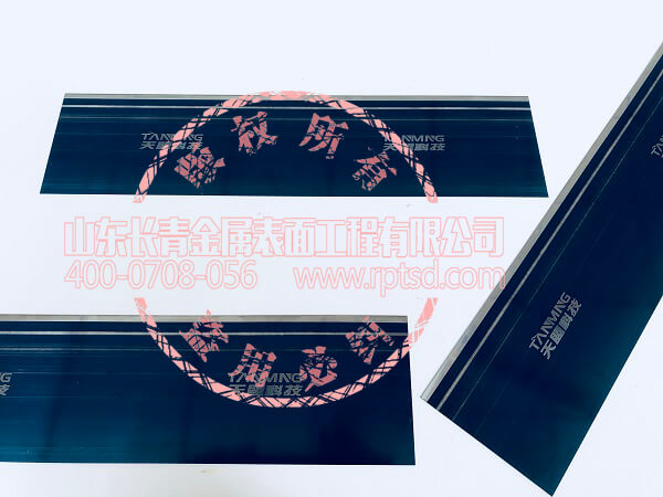 卫生纸起皱钢刀与陶瓷刮刀的区别